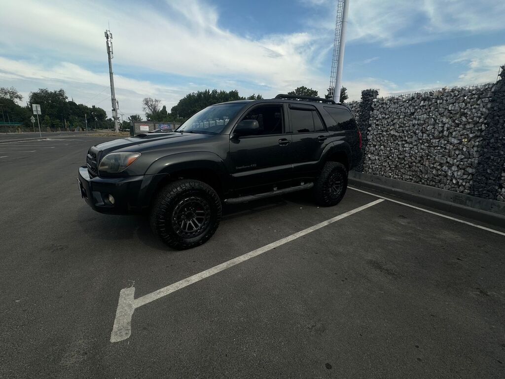 Toyota 4Runner: 2008 г., 4.7 л, Автомат, Бензин, Внедорожник: фото 5