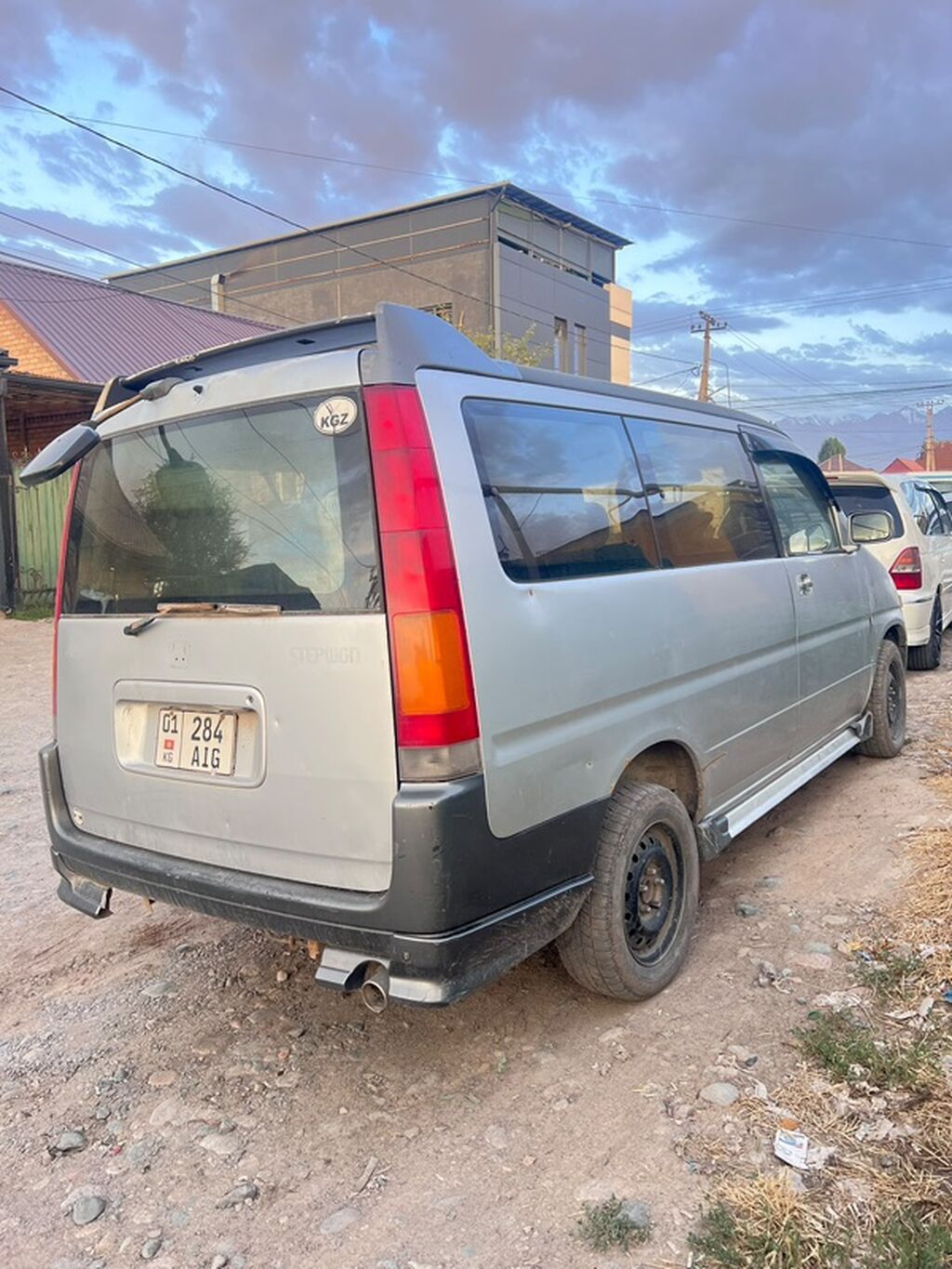 Honda Stepwgn: 1996 г., 2 л, Автомат, Бензин, Минивэн: фото 3