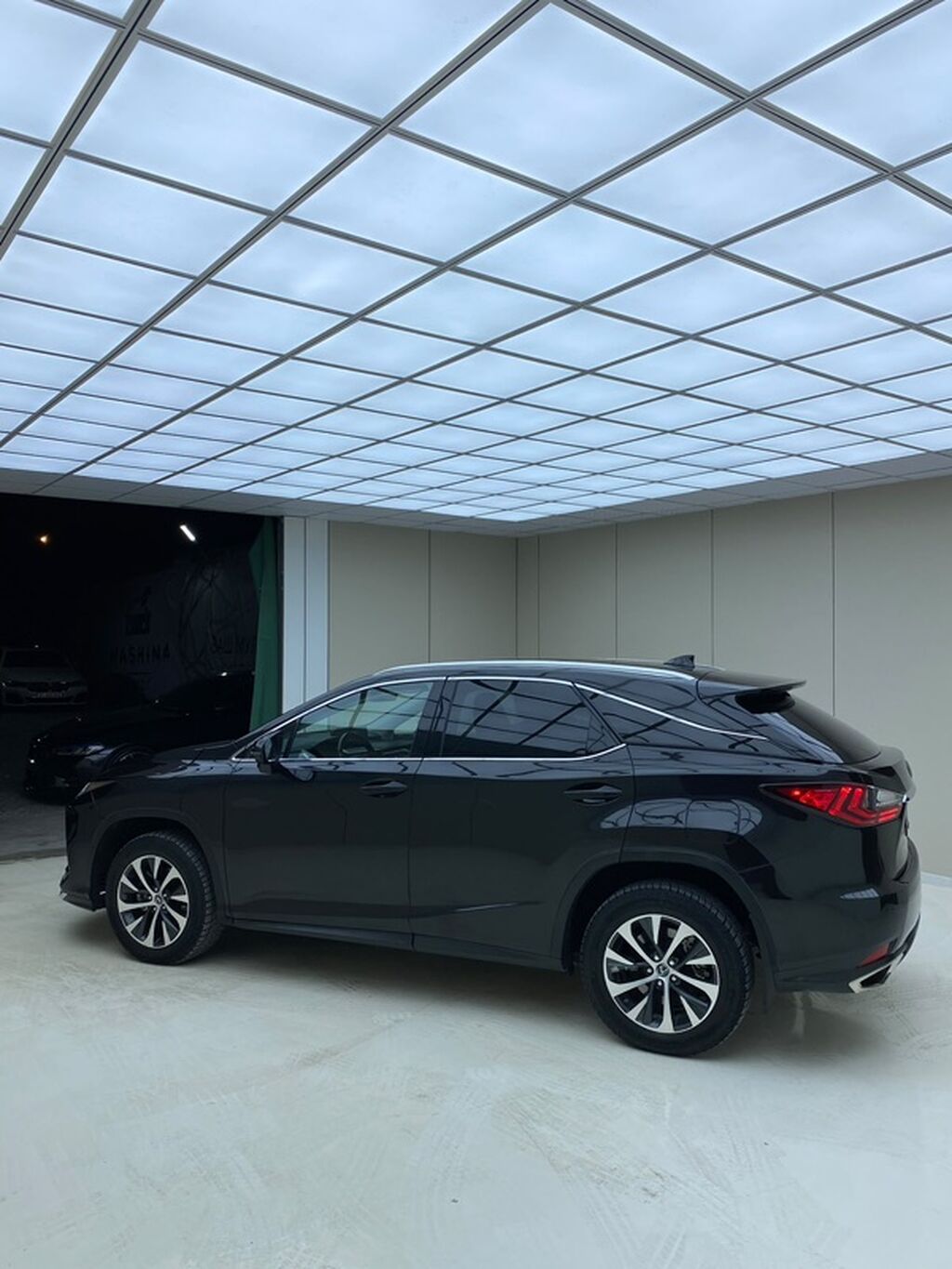 Lexus RX: 2021 г., 3.5 л, Автомат, Бензин, Кроссовер: фото 4