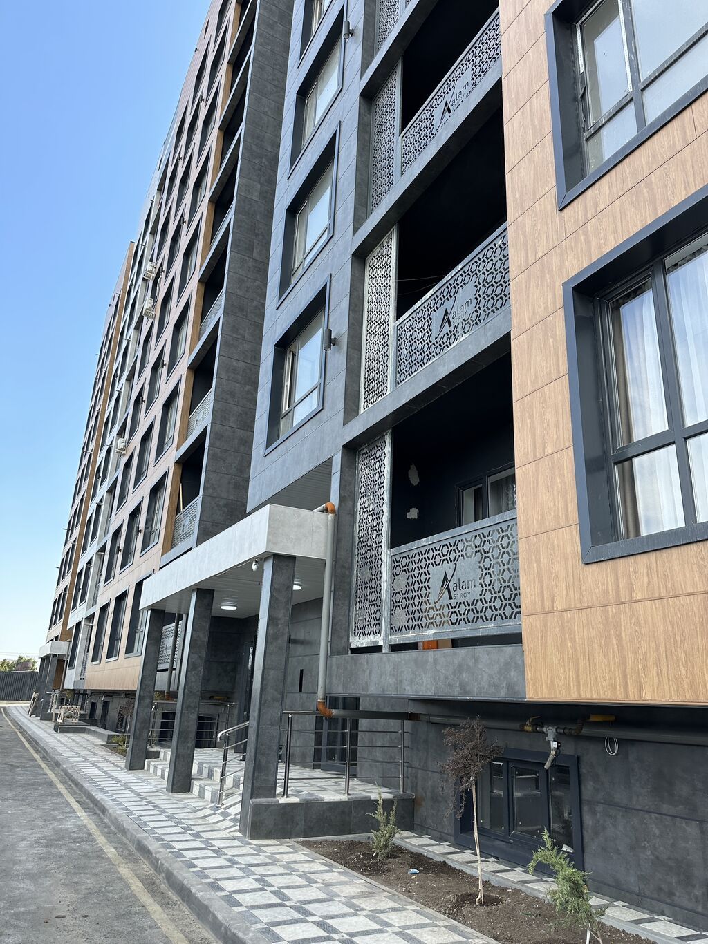 1 комната, 44 м², 108 серия, 4 этаж, Дизайнерский ремонт: фото 2
