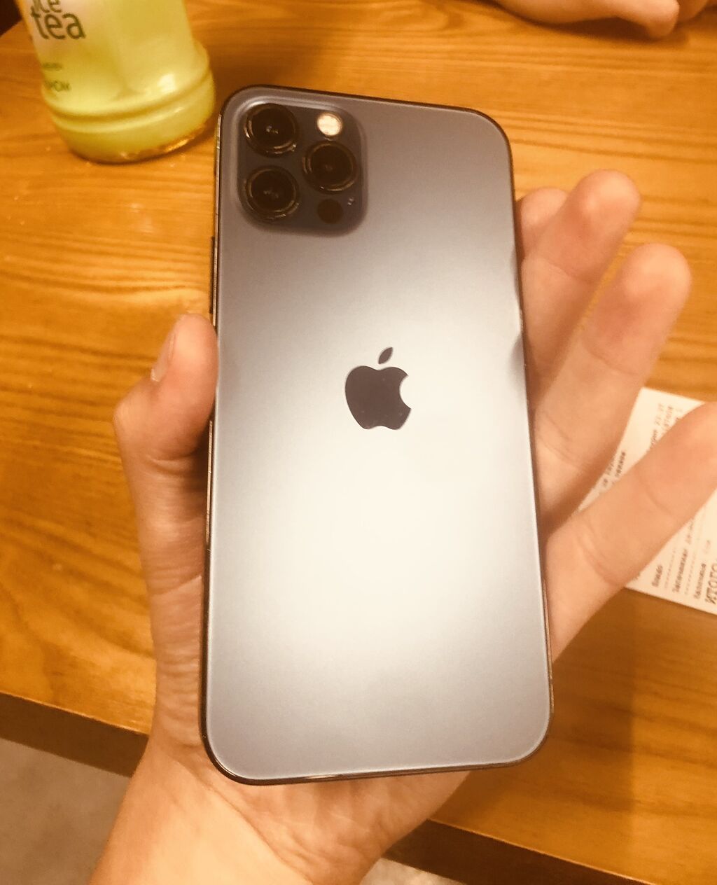 IPhone 12 Pro, Б/у, 128 ГБ, Pacific Blue, Чехол, 73 %: фото 1