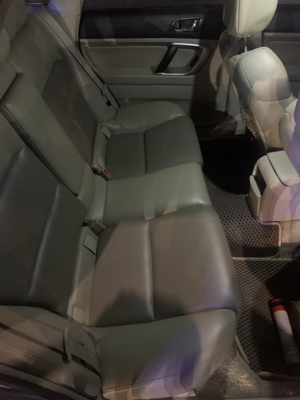 Subaru Legacy: 2004 г., Автомат, Бензин, Универсал: фото 4