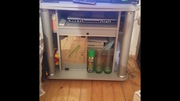 Tumbalar: Televizor altligi - lalafo.az Gəncə şəhərində Televizor altligi