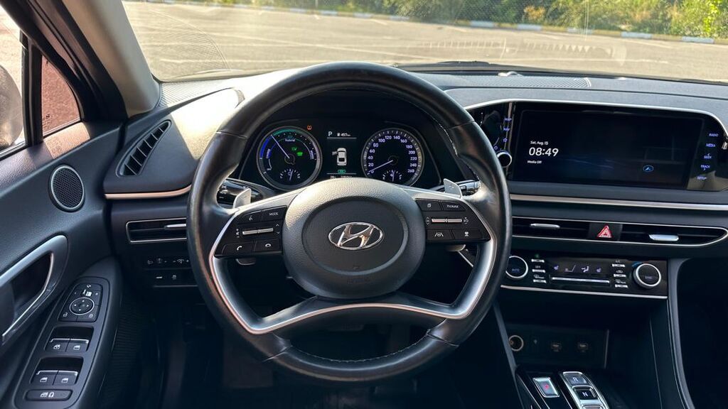 Hyundai Sonata: 2022 г., 2 л, Автомат, Гибрид, Седан: фото 4