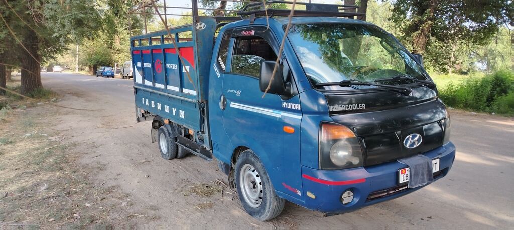 Hyundai Porter — компактный грузовой автомобиль с гидроподъёмным: фото 2