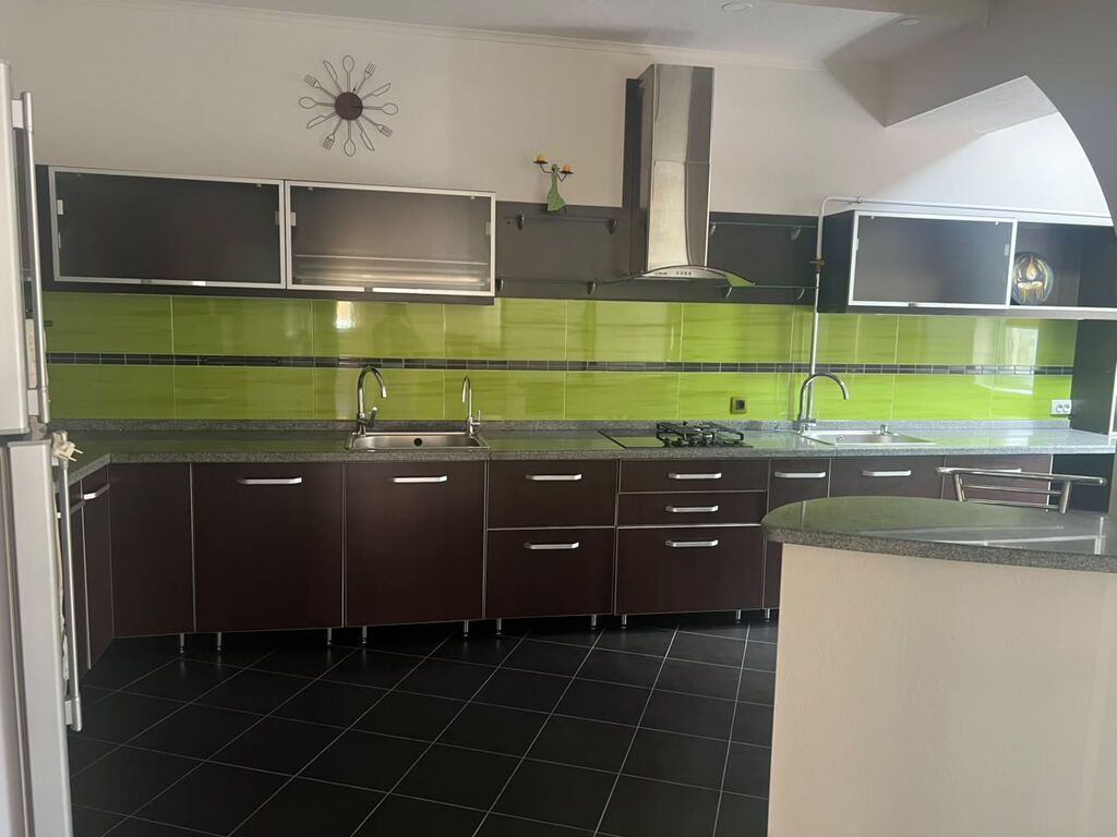 4 комнаты, 173 м², Золотой квадрат 5 этаж, Евроремонт: фото 2
