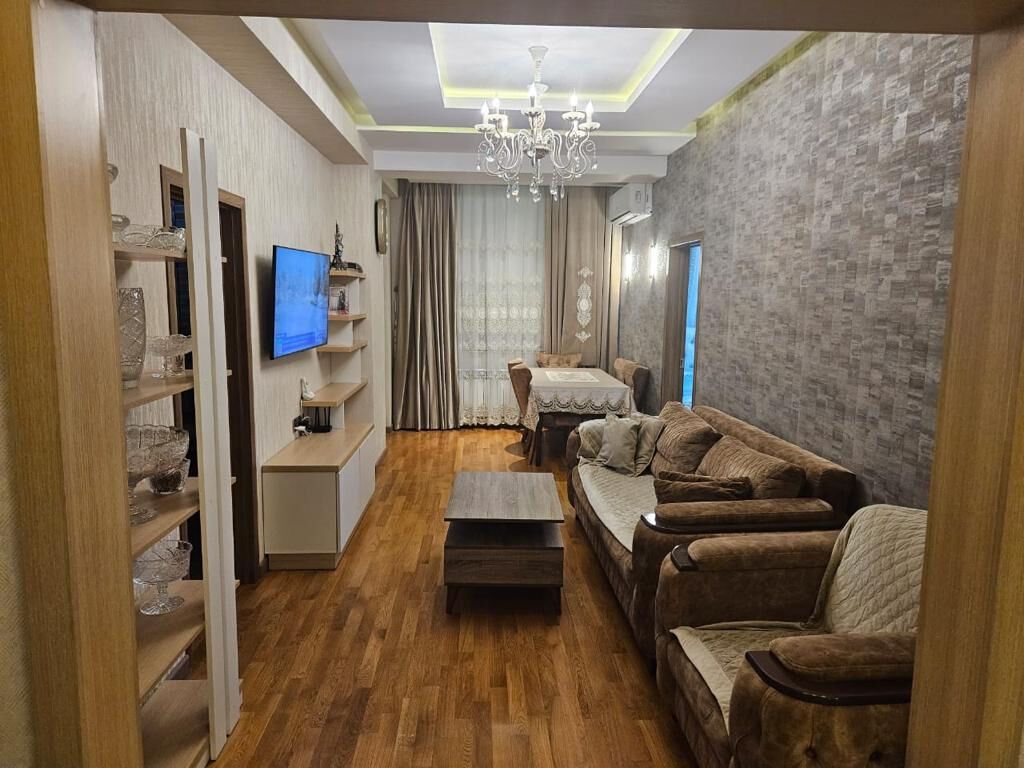 4 otaqlı, Yeni tikili, 116 kv. m