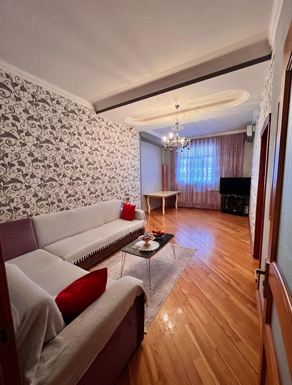 Продаётся 3-комнатная квартира в старом фонде, Xalqlar Dostluğu, 80 м², 170 000 AZN, фото 2 / 12