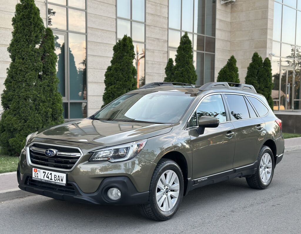 Subaru Outback: 2018 г., 2.5 л, Вариатор, Бензин, Универсал: фото 2
