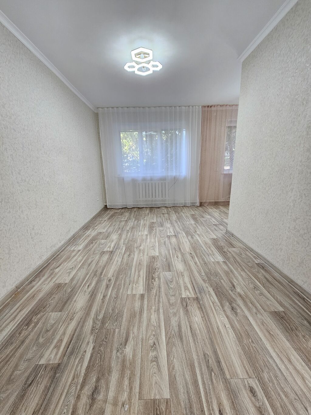 1 комната, 29 м², Таатан ТЦ Хрущевка, 1 этаж, Косметический ремонт: фото 2