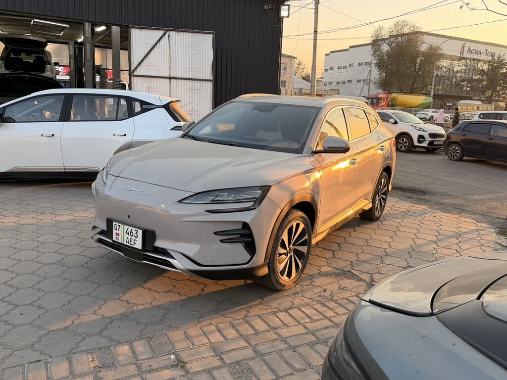 BYD Song Plus: 2024 г., Автомат, Электромобиль, Кроссовер: фото 1