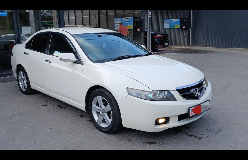 Honda Accord: 2002 г., 2 л, Автомат, Бензин, Седан: фото 4