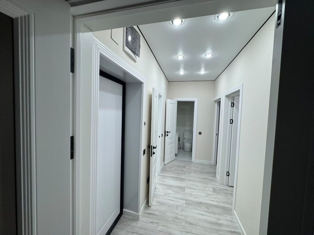 2 комнаты, 60 м², Пишпек Элитка, 4 этаж, Евроремонт: фото 8