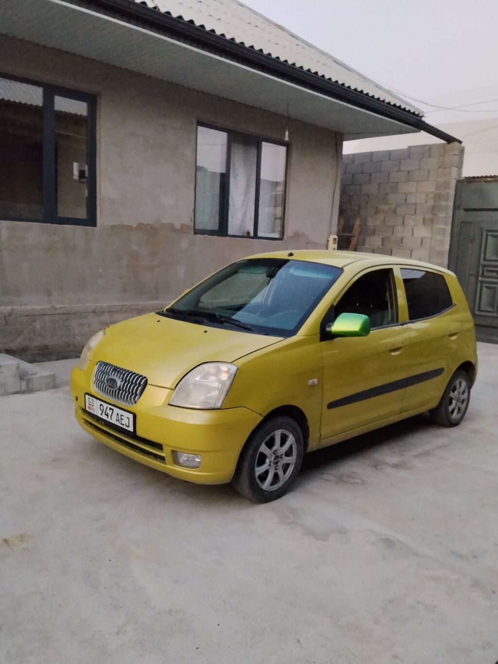 Kia Picanto: 2006 г., Бензин, Хэтчбэк: фото 1