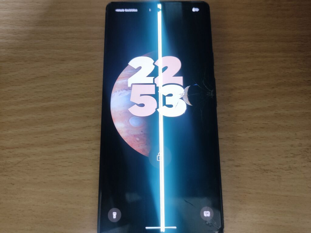 Google Pixel 6A, Б/у, 128 ГБ, цвет - Белый, 1 SIM: фото 3