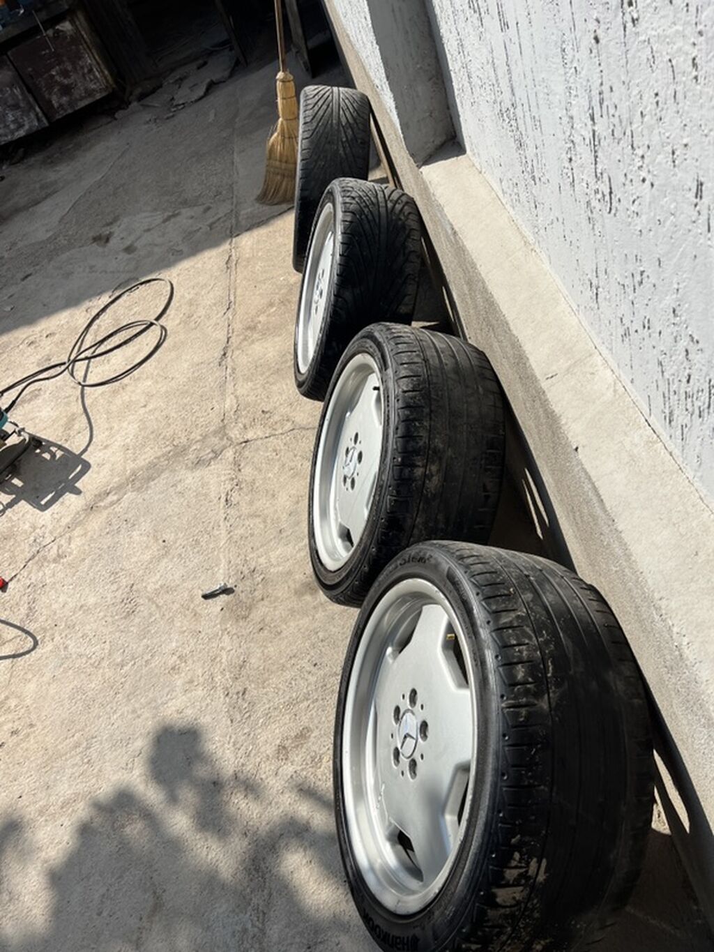 Колеса в сборе 245 / 40 / R 18, Лето, Б/у, Комплект, Легковые, Литые, отверстий - 5: фото 4