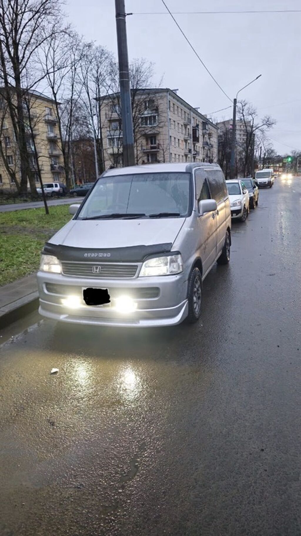 Honda Stepwgn: 2001 г., Автомат, Бензин, Минивэн: фото 4