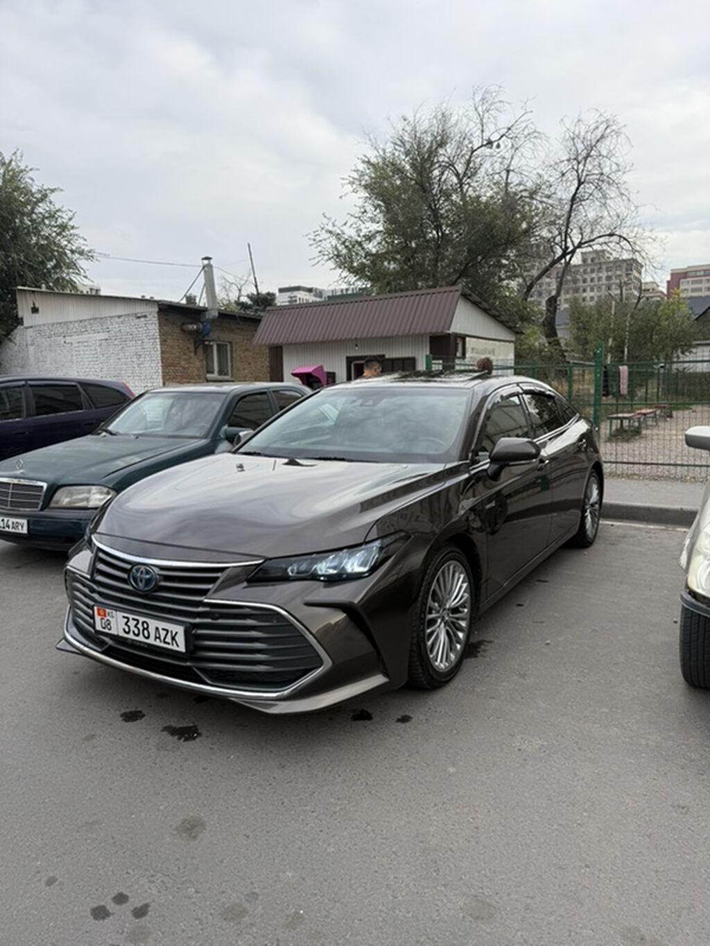 Toyota Avalon: 2019 г., 2.5 л, Гибрид, Седан: фото 3
