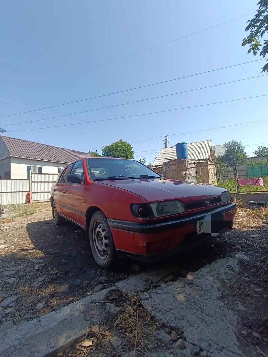 Nissan Sunny: 1991 г., 1.6 л, Механика, Бензин, Седан — фото 4