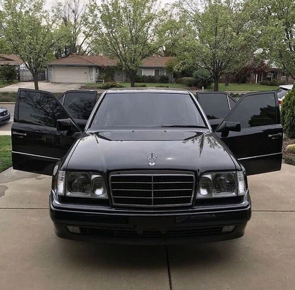Mercedes-Benz W124: 1994 г., Автомат, Седан: фото 3