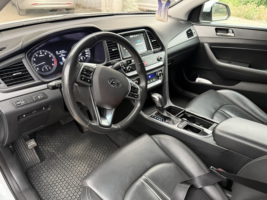 Hyundai Sonata: 2017 г., 2 л, Автомат, Бензин, Седан: фото 5