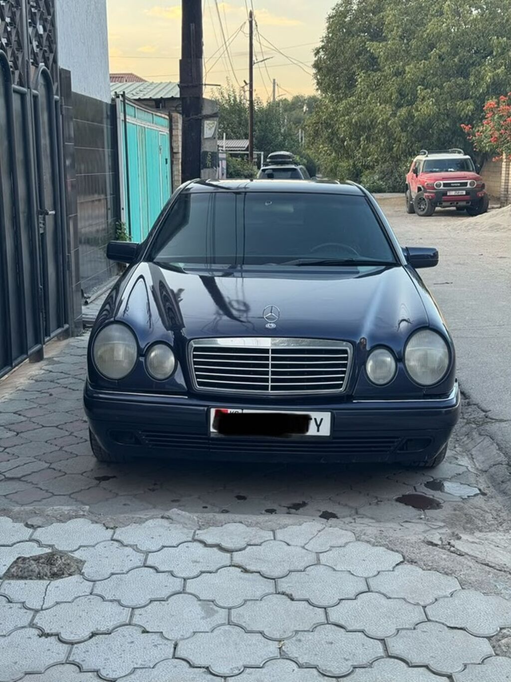 Mercedes-Benz E-Class: 1997 г., 3.2 л, Автомат, Газ, Седан: фото 1