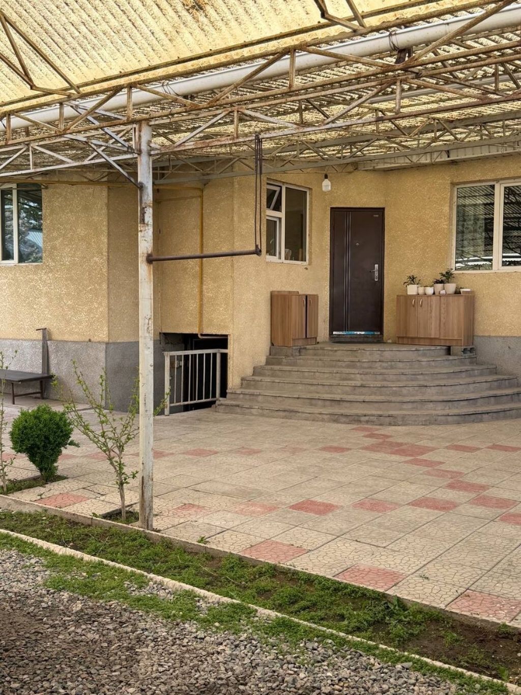 6 комнат и более, 200 м², 5 соток, Бишкек, Ак-Ордо ж/м Агентство недвижимости: фото 3