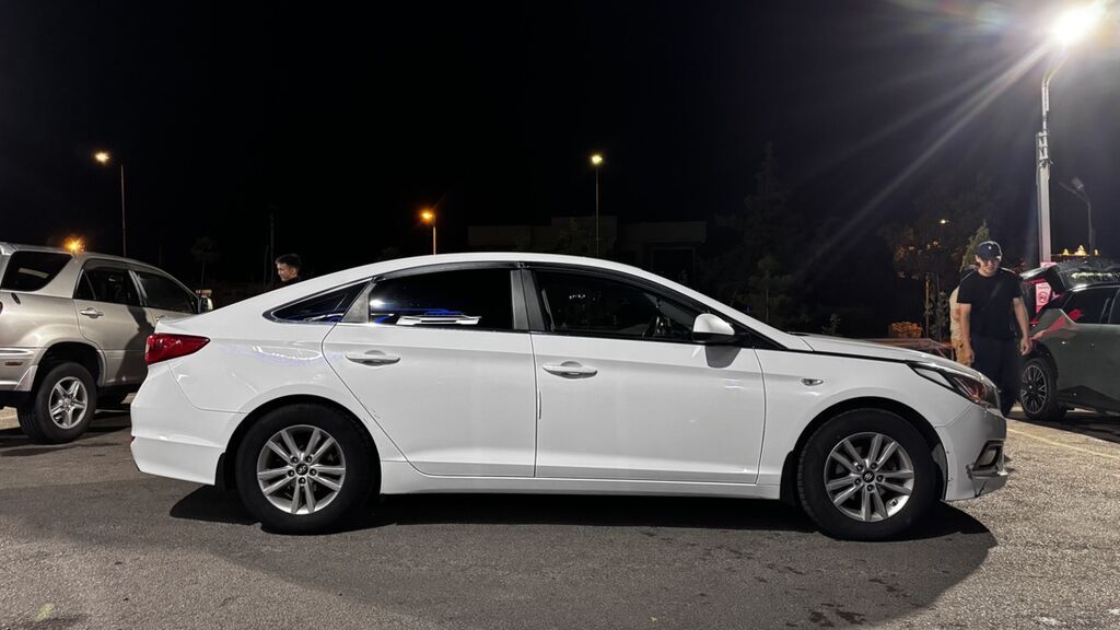 Hyundai Sonata: 2017 г., 2 л, Автомат, Газ, Седан: фото 5