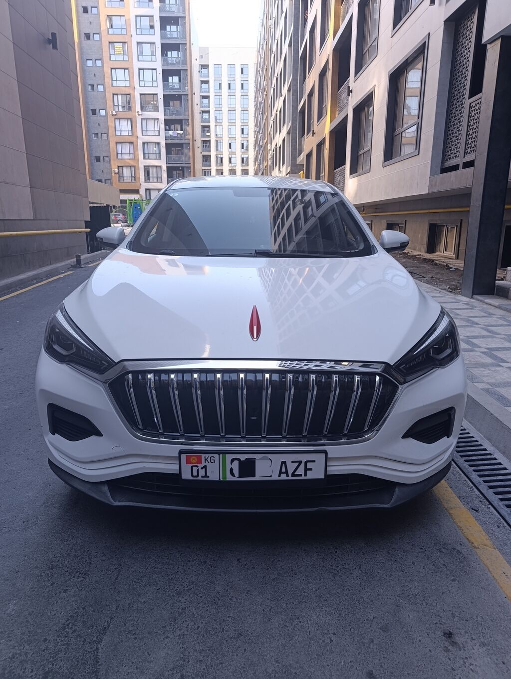 Продаю Электромобиль Hongqi E-HS3, В Идеальном состоянии!: фото 2