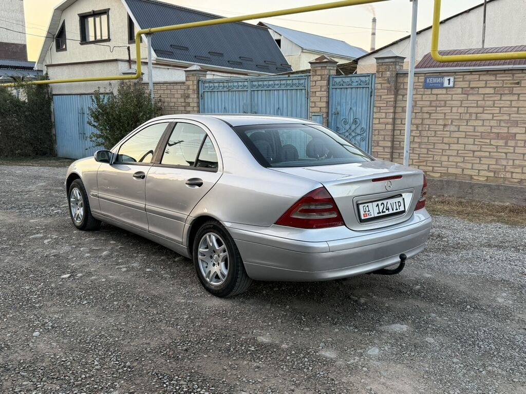 Mercedes-Benz C-Class: 2000 г., 1.8 л, Механика, Бензин, Седан: фото 4