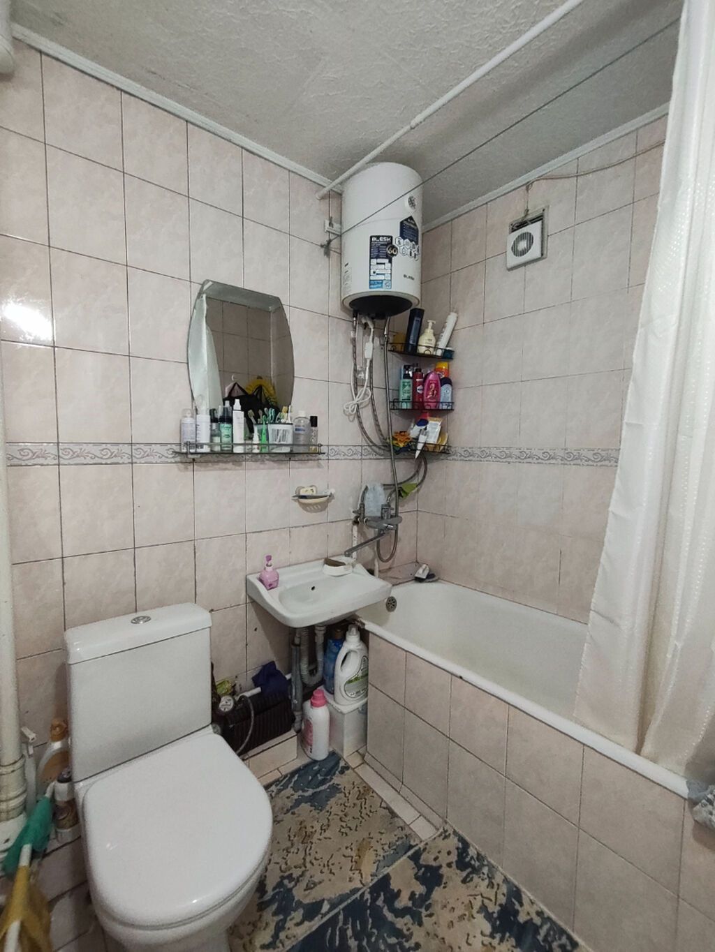3 комнаты, 62 м², ул. Боконбаева / Гоголя 104 серия, 5 этаж, Косметический ремонт: фото 4