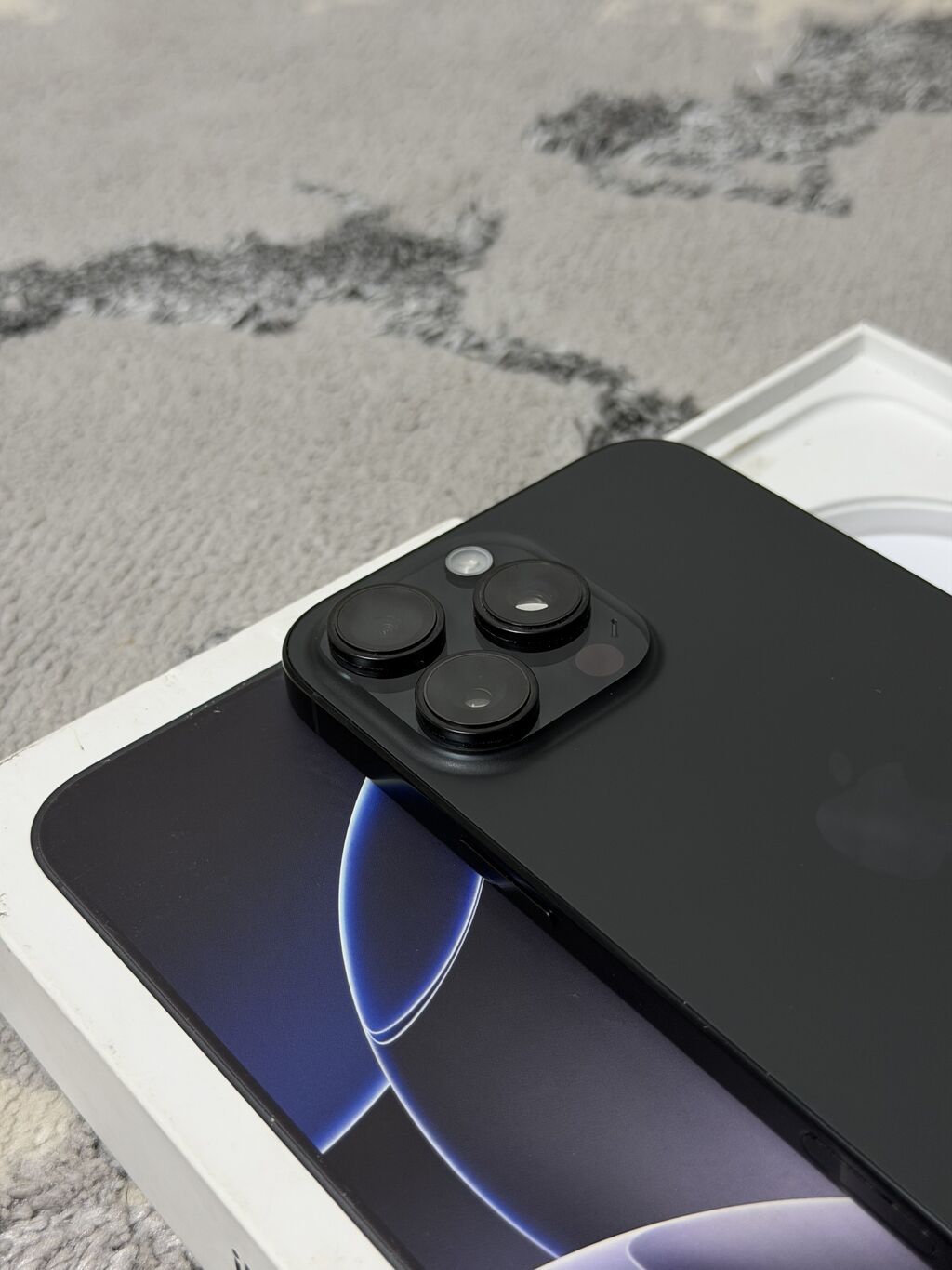 IPhone 16 Pro Max, Б/у, 256 ГБ, Black Titanium, Кабель, Коробка, 92 %: фото 2