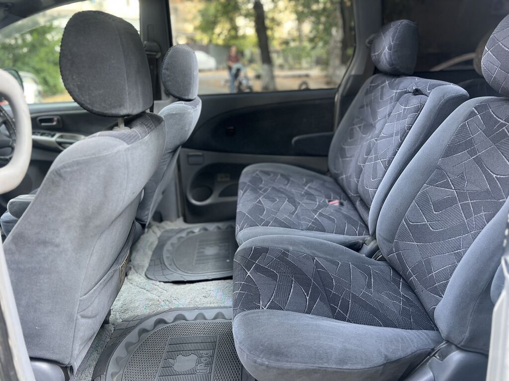 Toyota Estima: 2001 г., 2.4 л, Автомат, Газ, Минивэн: фото 8