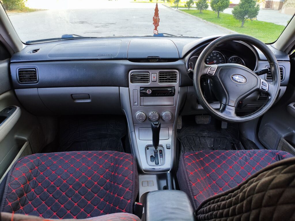 Subaru Forester: 2005 г., 2 л, Автомат, Бензин, Универсал: фото 5