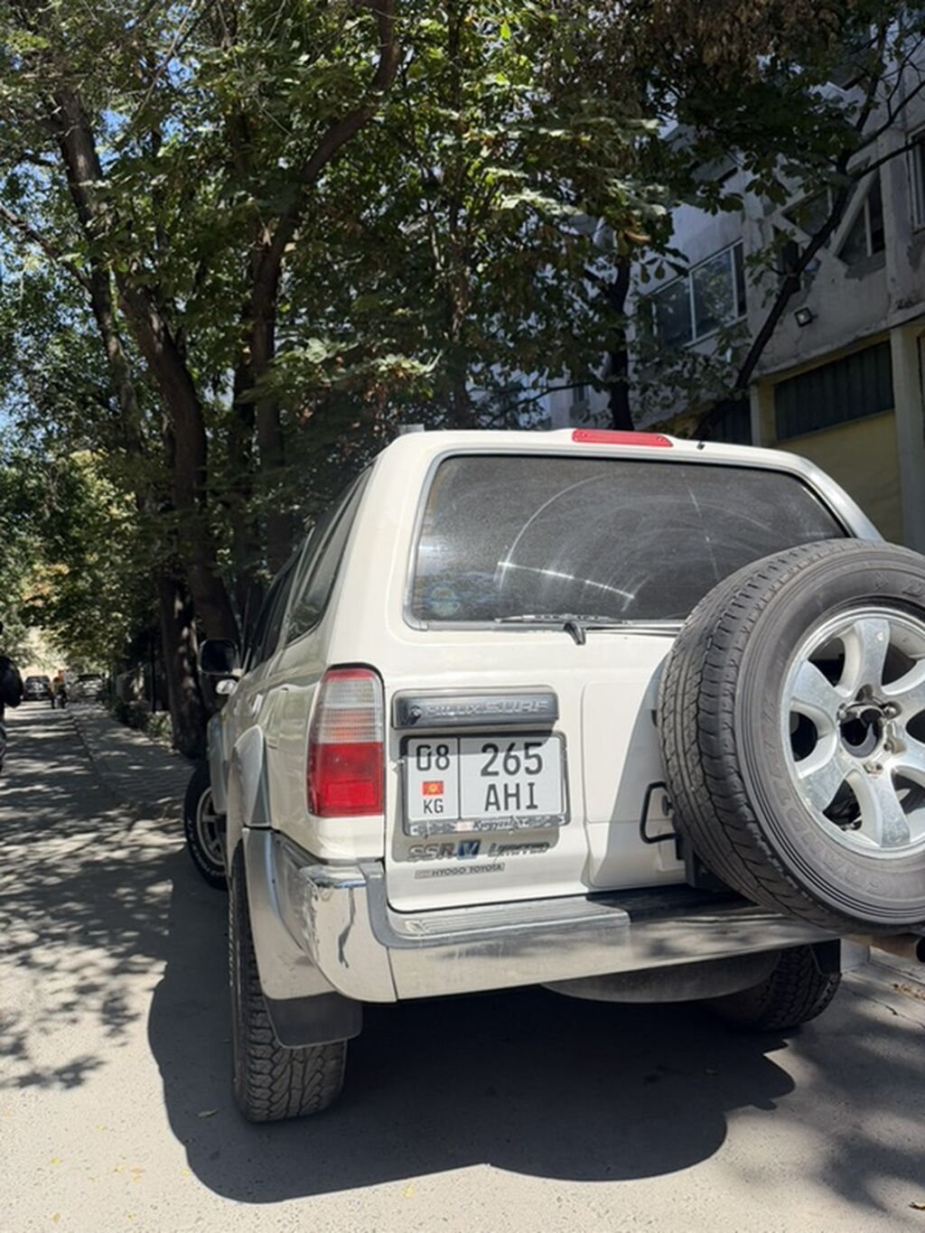 Toyota 4Runner: 1998 г., 2.7 л, Автомат, Газ, Внедорожник: фото 7