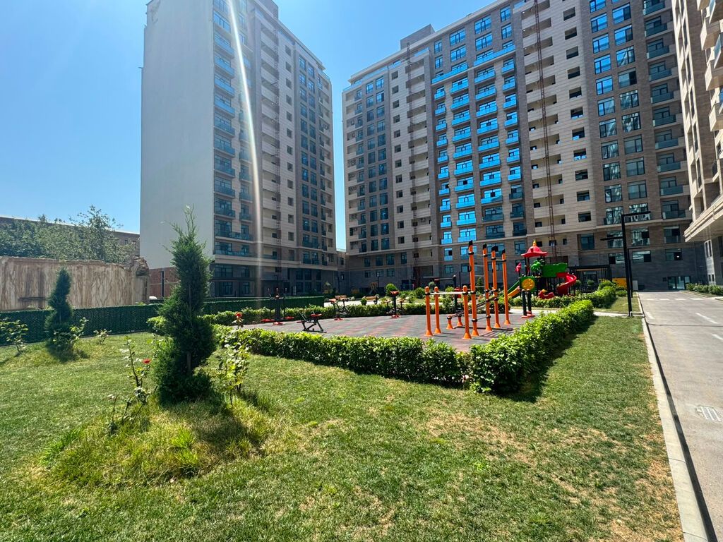 3 otaqlı, Yeni tikili, 110 kv. m