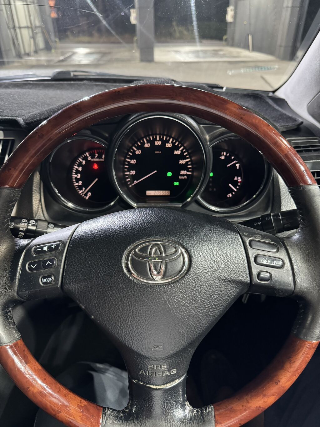Toyota Harrier: 2004 г., 3 л, Автомат, Бензин, Внедорожник: фото 8