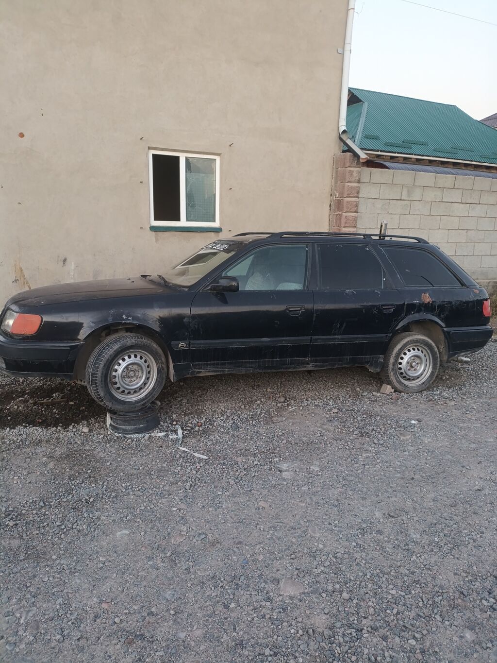 Audi 100: 1992 г., 2.6 л, Механика, Бензин, Универсал: фото 6