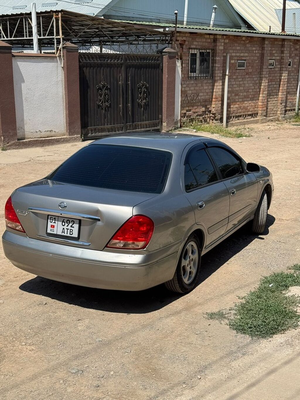Nissan Bluebird: 2003 г., 1.5 л, Автомат, Бензин, Седан: фото 6