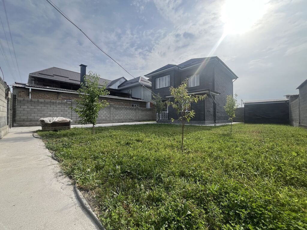 Продается шикарный дом. ж/м Биримдик-кут, сектор-В, ул-15. Дом из: фото 2
