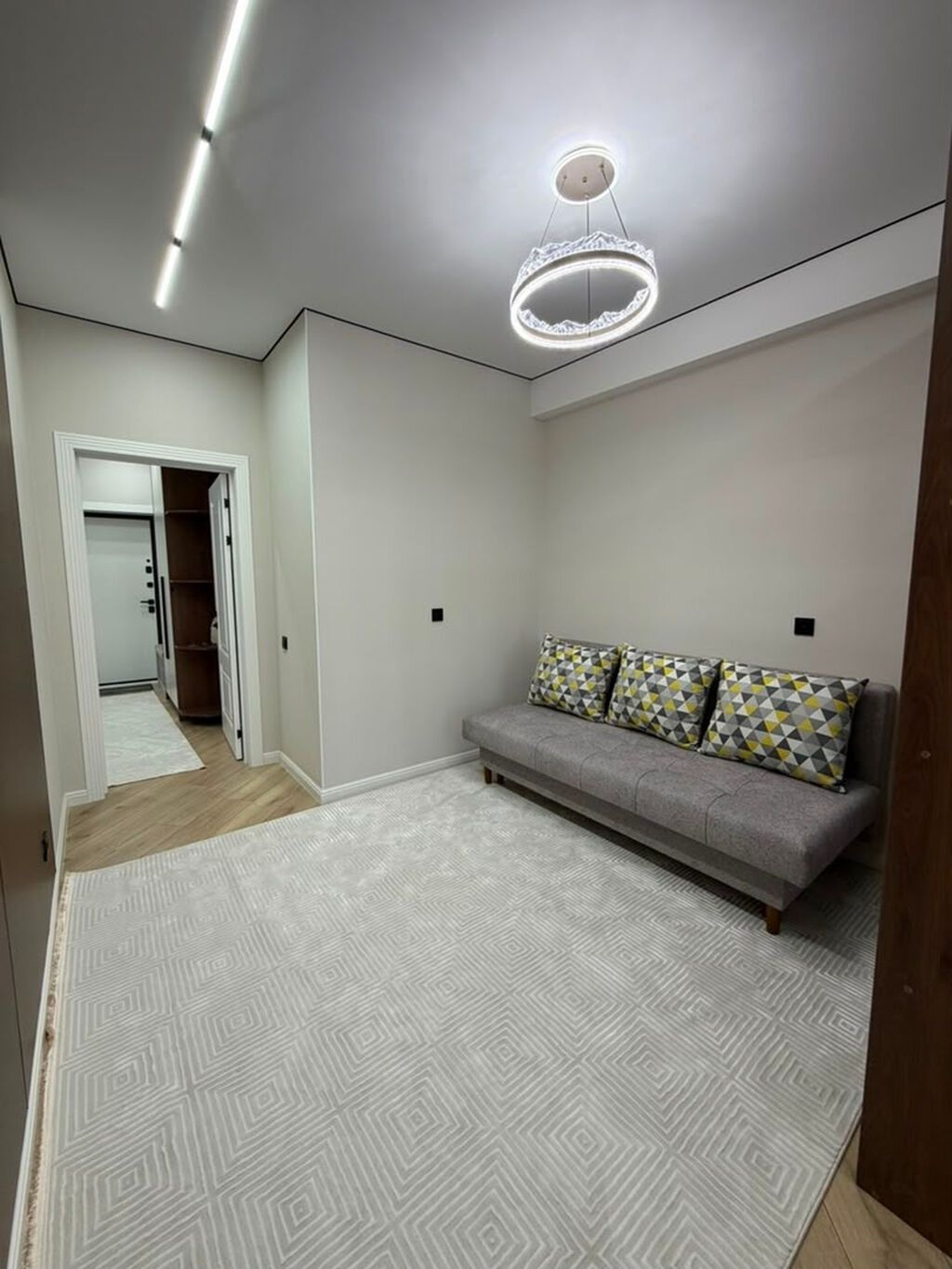 1 комната, 48 м², Восток-5 мкр Элитка, 10 этаж, Дизайнерский ремонт: фото 2