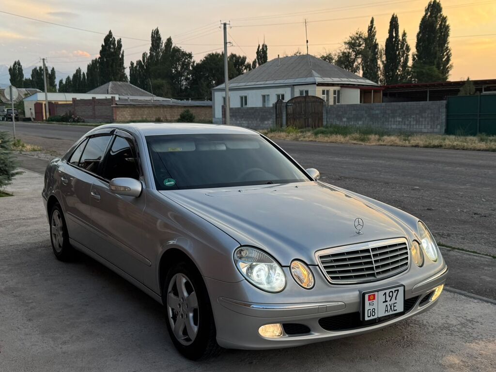 Mercedes-Benz E-Class: 2002 г., 2.6 л, Механика, Бензин, Седан: фото 3