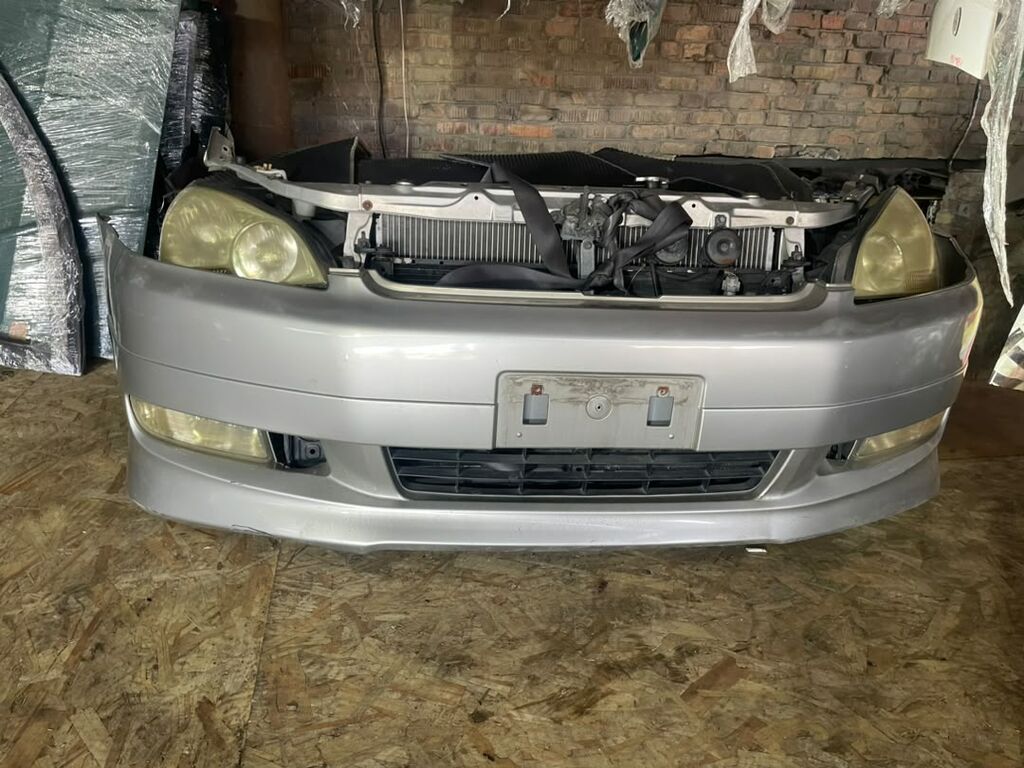 Бампер Toyota, Б/у, Оригинал