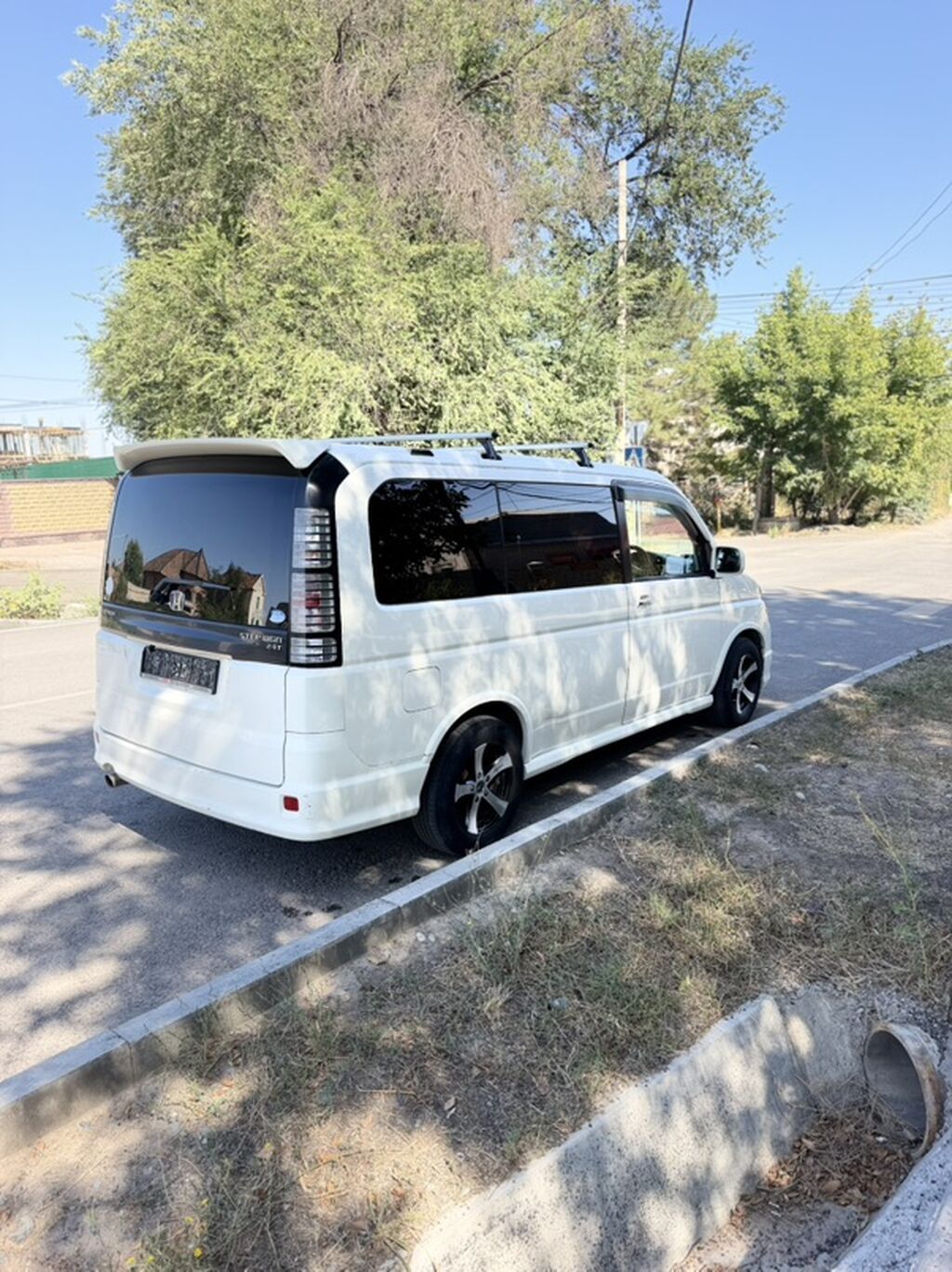 Honda Stepwgn: 2003 г., 2.4 л, Автомат, Газ, Минивэн: фото 3