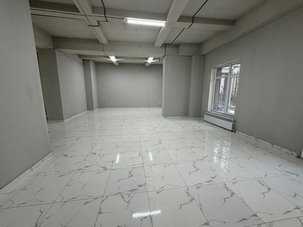 Продажа магазинов В жилом доме, 180 м², Евроремонт, Отдельный вход, 1 этаж — фото 4