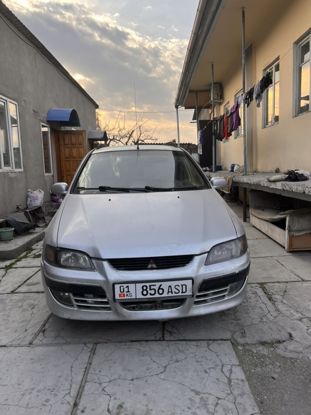 Mitsubishi Space Star: 2003 г., 2 л, Автомат, Бензин, Универсал: фото 4