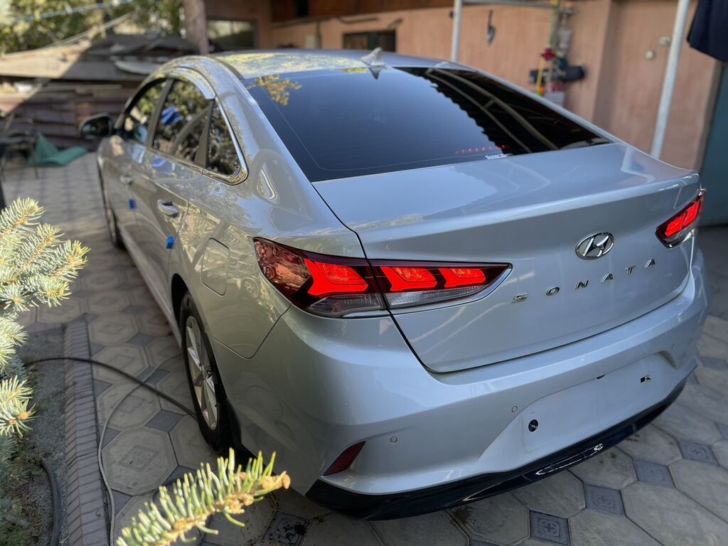 Hyundai Sonata: 2021 г., 2 л, Автомат, Газ, Седан: фото 7