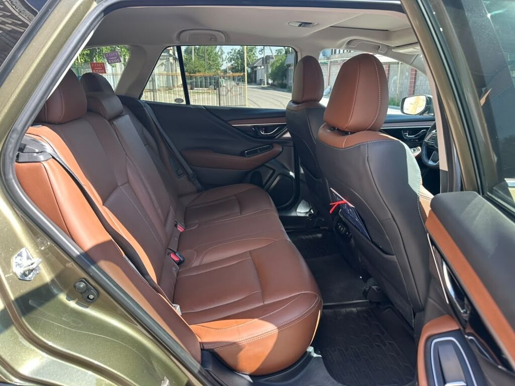 Subaru Outback: 2020 г., 2.4 л, Вариатор, Бензин, Универсал: фото 3