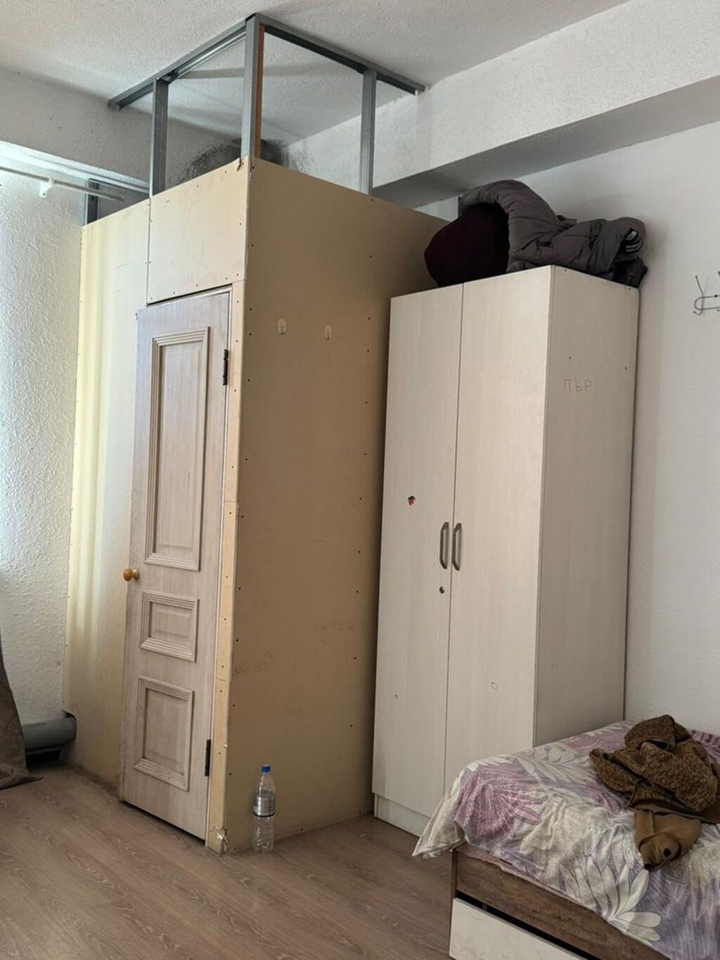 Сдаётся 4-уровневое здание Общая площадь: 1650 м² это 3 этажа — фото 6