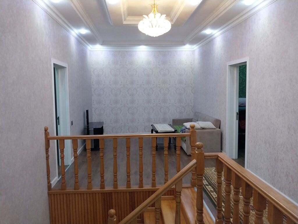 Bakıxanov qəs. 6 otaqlı, 240 kv. m, Kredit yoxdur, Orta təmir